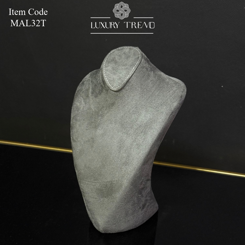 ستاند للعقد بشكل مميز