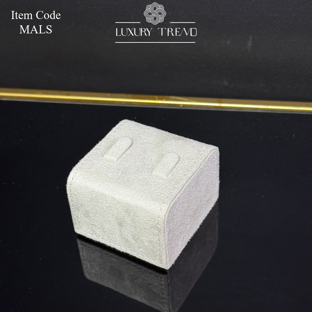 قطع للذهب شكل كيرف (حلق-خاتم-بينغل-اسوارة نايمة-دبلتين)