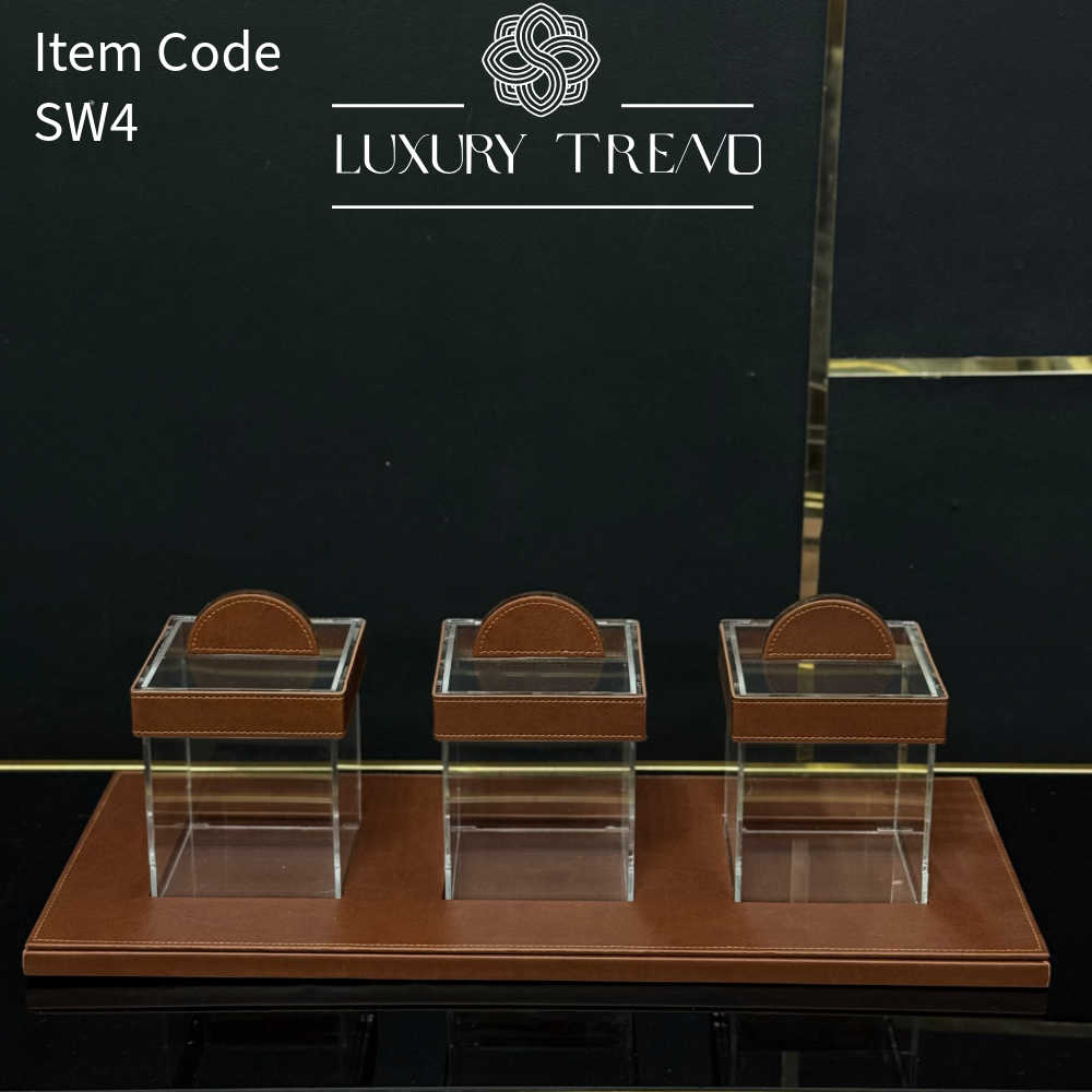 صينية جلد مع علب اكرلك لحفظ التمر والمكسرات