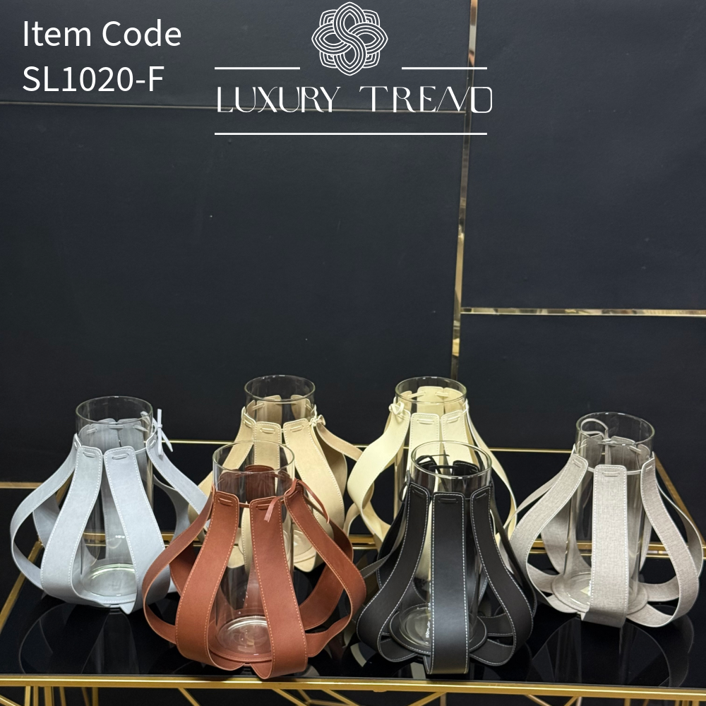 فازة ورد زجاج مع الجلد بتصميم مميز