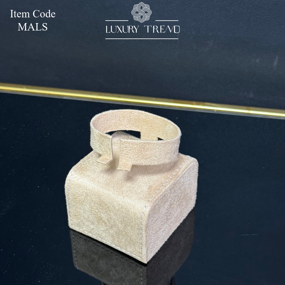 قطع للذهب شكل كيرف (حلق-خاتم-بينغل-اسوارة نايمة-دبلتين)