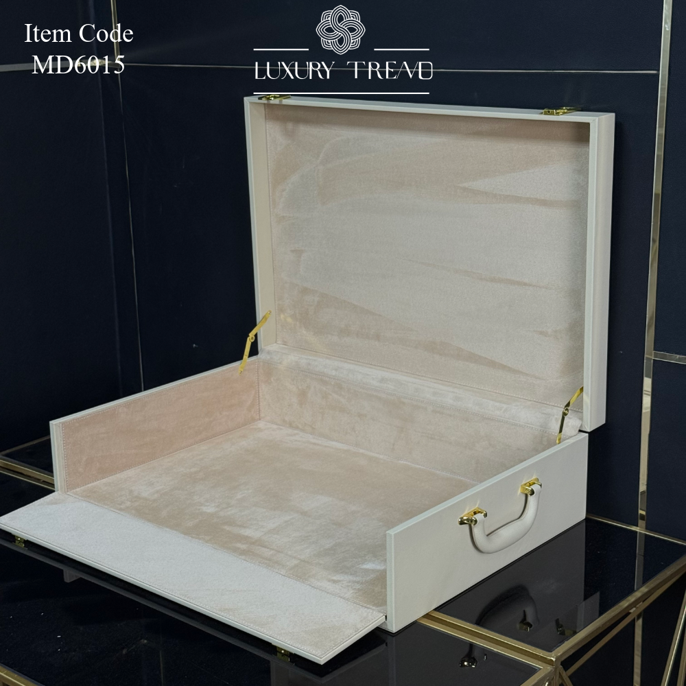 بوكس المندوس مفتوح الضلع الأمامي