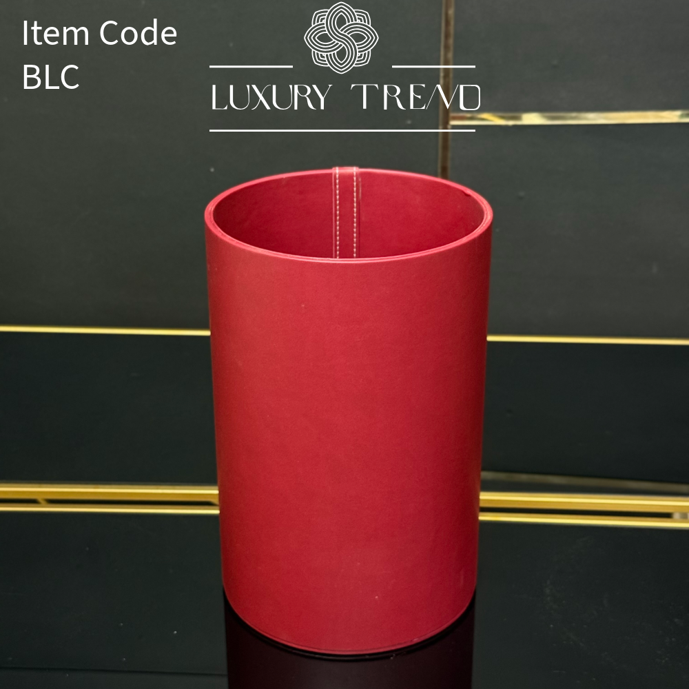 سلة مهملات جلد شكل دائري