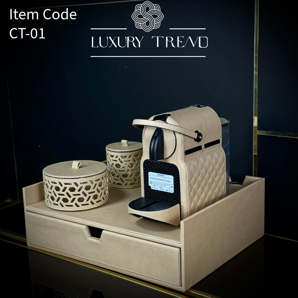 صينية جلد مع ماكينة قهوة اسبريسو