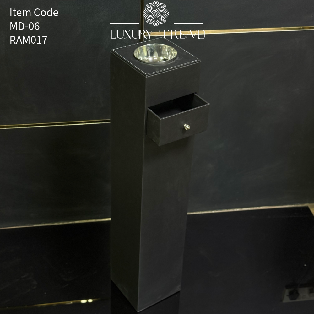 مدخن جلد حجم كبير