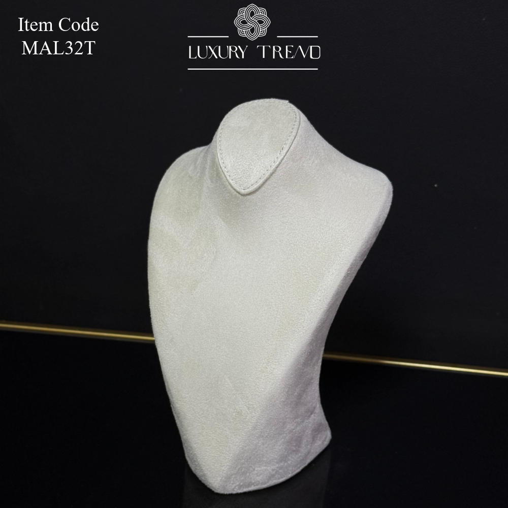 ستاند للعقد بشكل مميز