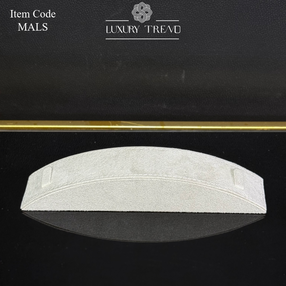 قطع للذهب شكل كيرف (حلق-خاتم-بينغل-اسوارة نايمة-دبلتين)