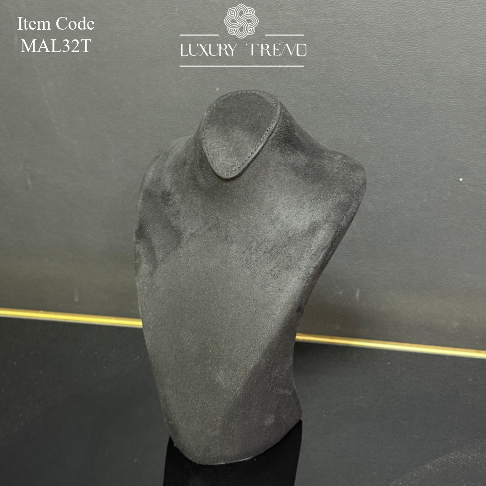 ستاند للعقد بشكل مميز